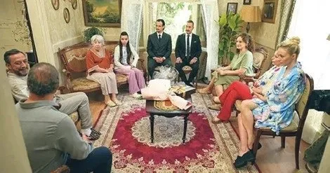 YÜKSEL AYTUĞ Ruhumun yelpazesi: Aile Saadeti
