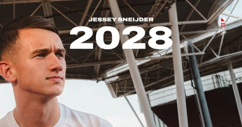 Wesley Sneijder in oğlu Utrecht e imza attı! Futbol Haberleri