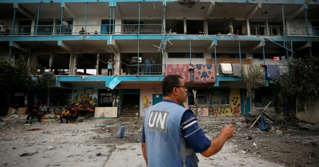 İsrail Enerji Bakanı Cohen UNRWA ofislerinin elektrik ve suyunun kesileceğini duyurdu Dünya Haberleri