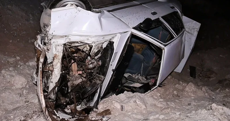 Aksaray da alkollü ve ehliyetsiz sürücü takla attı: 3 yaralı
