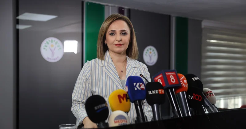 DEM Parti Sözcüsü Doğan dan Hakan Fidan ın Enayi değiliz çıkışına tepki: Sürece uygun bir dil kullanmıyor