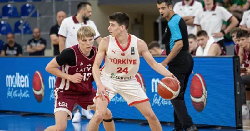 16 Yaş Altı Erkek Basketbol Milli Takımı, Letonya’ya yenildi