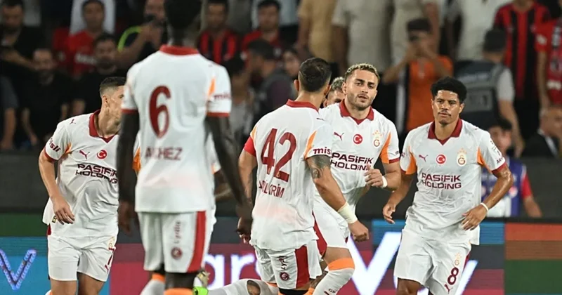 Galatasaray ın konuğu Karagümrük! Sarı kırmızılıların 11 i belli oldu...