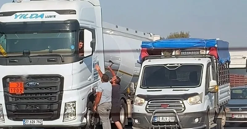 Trafikte tartıştığı tır şoförüne balta sallayıp tehdit etti Sözcü Gazetesi