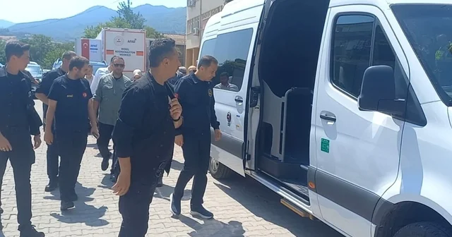 Bakan Yerlikaya, depremin vurduğu Balıkesir de Balıkesir Haberleri