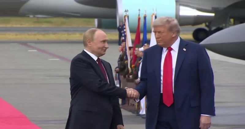 Dünyanın gözü Alaska da: Trump ve Putin görüşmesi barış getirecek mi?