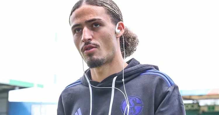 Beşiktaş ın yeni transferi Taylan Bulut un geliş saati belli oldu