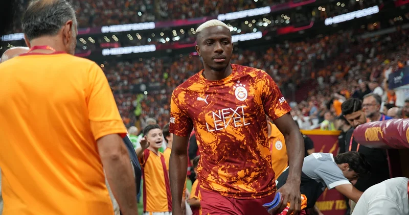 Victor Osimhen bu sezon ilk kez kadroda