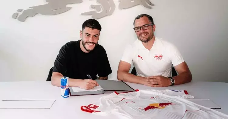 Avrupa da transfer çılgınlığı sürüyor: Süper Lig in yıldızından 5 yıllık imza