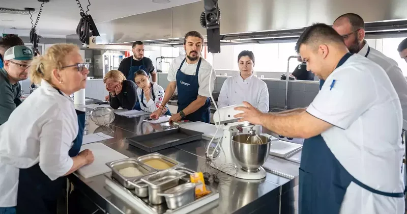 Romanyalı ve Türk şefler İstanbul’da gastronomi için buluştu