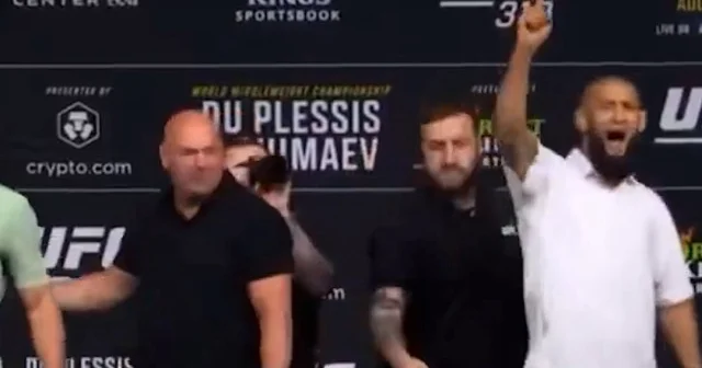 Çeçenistanlı sporcu Khamzat Chimaev birden tekbir getirince UFC CEO’su Dana White korktu VİDEO İZLE