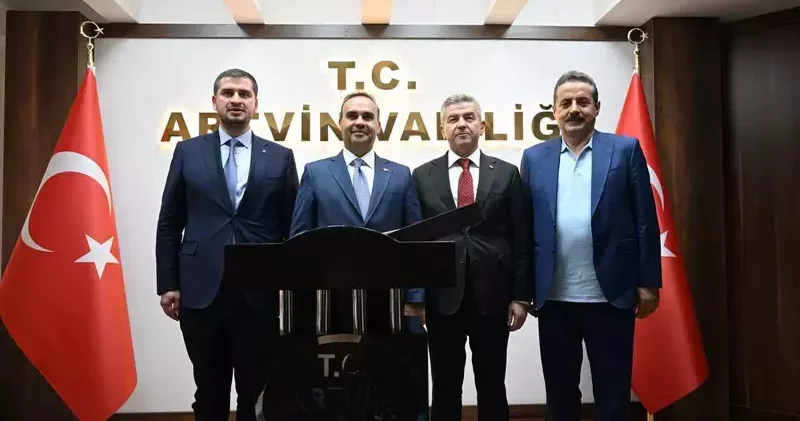 Bakan Kacır: Tarihin bir kırılma noktasındayız