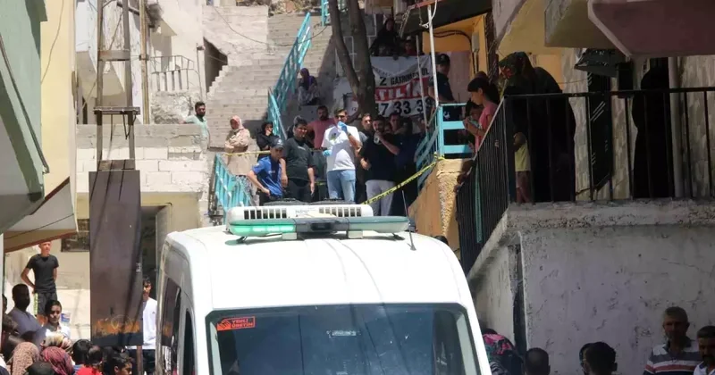 Şanlıurfa da Genç Çift Silahla Ölü Bulundu