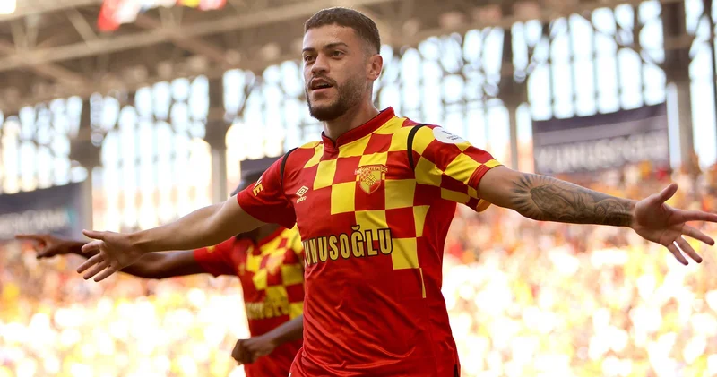 Rekor bedelle Leipzig e transfer olan Romulo, Göztepe de iz bıraktı