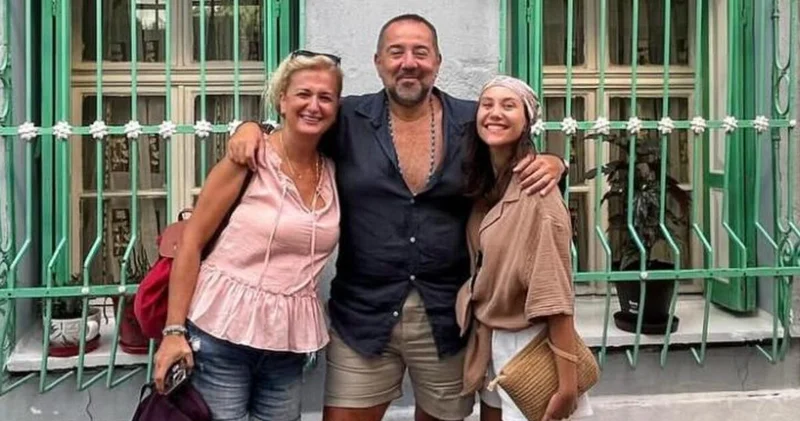 Ata Demirer in sevgilisiyle güz gezmesi Magazin haberleri