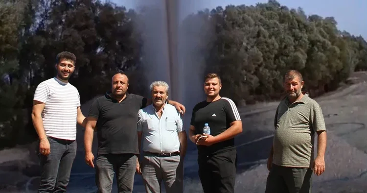 İnekleri için su sondajı yapıyordu: Sivaslı çiftçiye 88 metre derinlikte sürpriz