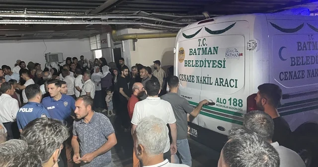 Batman da silahlı saldırı sonucu ölen 4 kişinin cenazesi yakınlarına teslim edildi Batman Haberleri