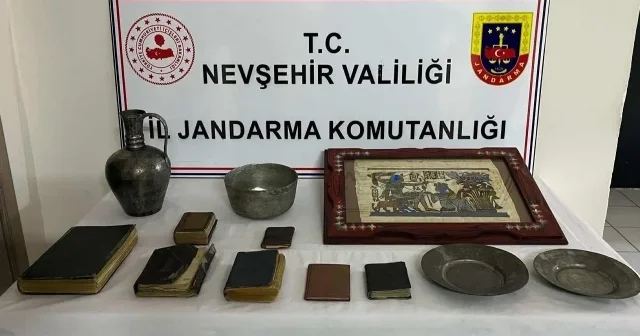 Nevşehir de tarihi eser kaçakçılığı operasyonu: 7 el yazması Kur an ı Kerim ele geçirildi Nevşehir Haberleri