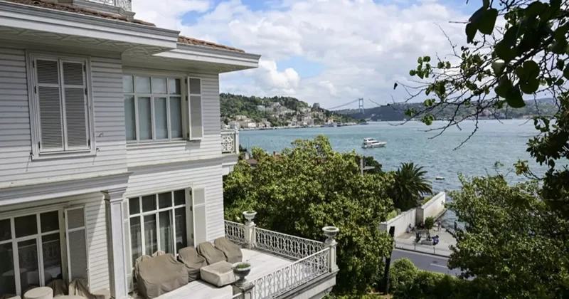 FETÖ firarisi Akın İpek’in Bebek’teki köşkü yeniden satışta