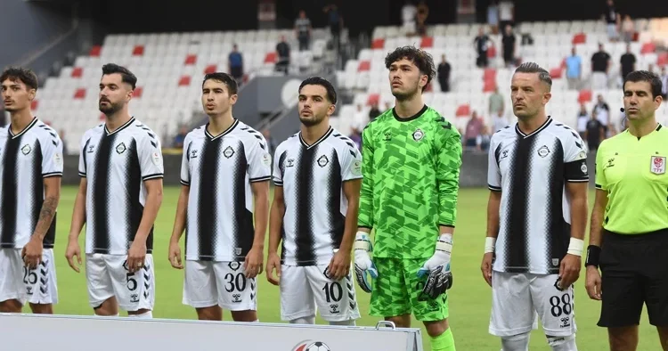 Altay bu sezon golle tanışamadı!