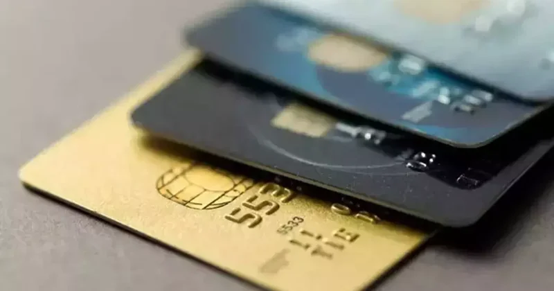 Banka kartını arkadaşına verdi, hakkında 10 ayrı dava açıldı