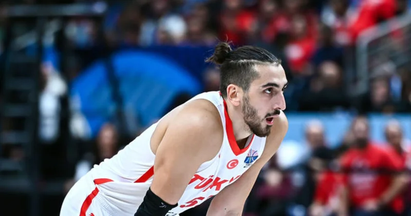 Kenan Sipahi: Bu takımın parçası olduğum için gururluyum Basketbol Haberleri