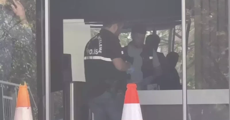 Beylikdüzü nde boşanma aşamasındaki eşini pompalı tüfekle yaralayarak kaçtı