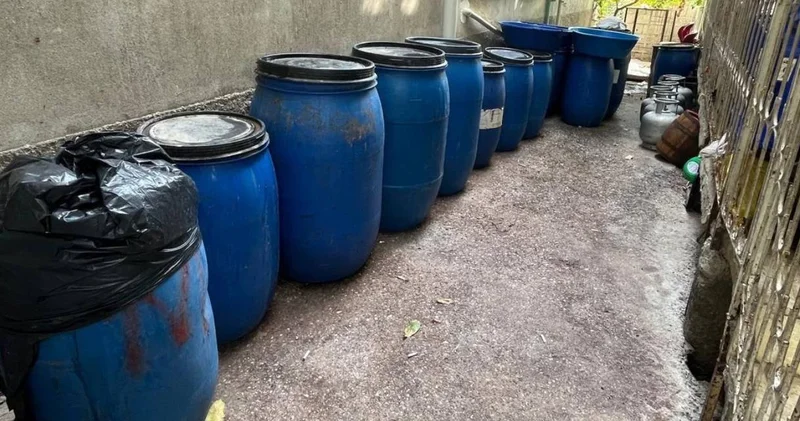 Adana da sahte içki operasyonu: Binlerce litre ele geçirildi