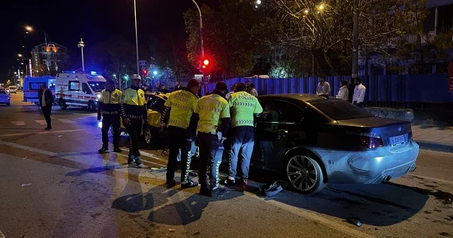 Kayseri de 4 araç zincirleme kazaya karıştı; 5 yaralı Kayseri Haberleri