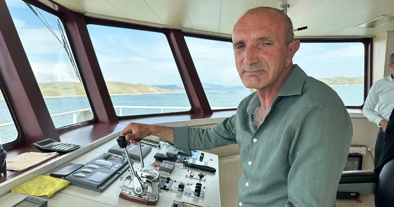 Hizmetli olarak başladı, kaptan oldu