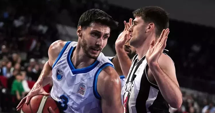 Türk Telekom, Beşiktaş Fibabanka yı farklı yendi!