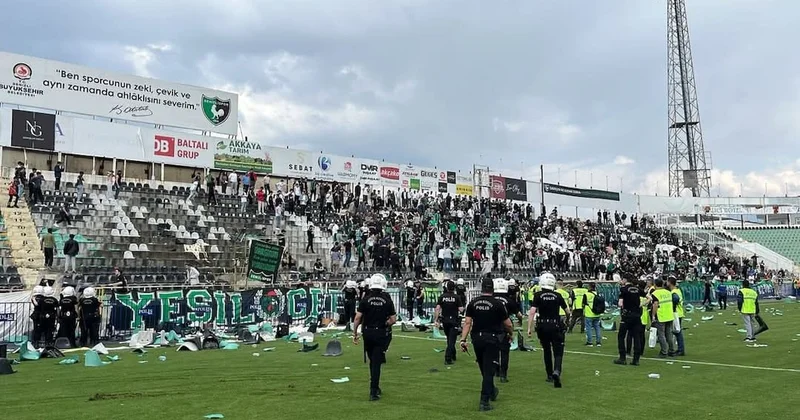 59 yıl sonra amatöre düşen Denizlispor da faturayı personele kestiler! Sözcü Gazetesi