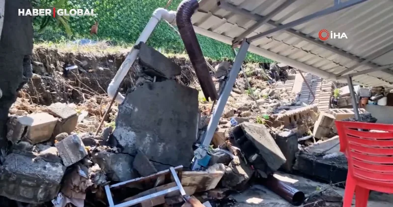 Aşırı yağış evlerin bahçe duvarlarını yıktı: Bu duvar patlamasa su evimin içine girecekti