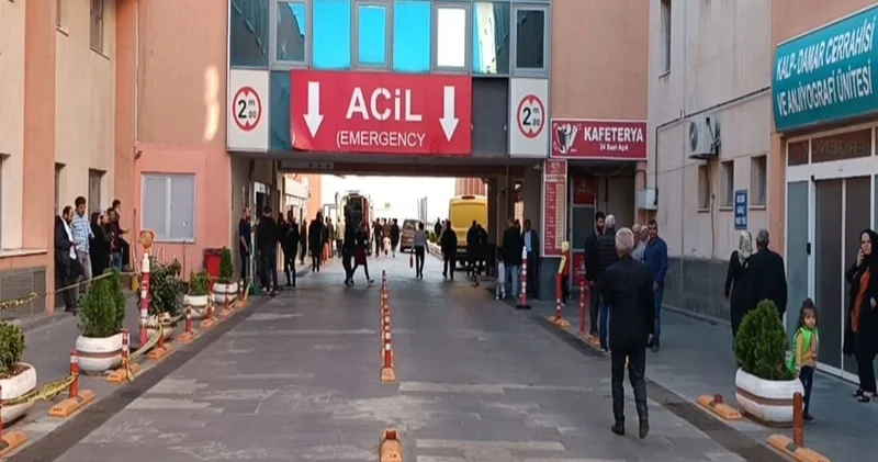 40 öğrenci yedikleri tavuk dönerden hastanelik oldu