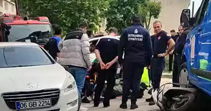 Avcılar da kargo aracıyla motosiklet çarpıştı