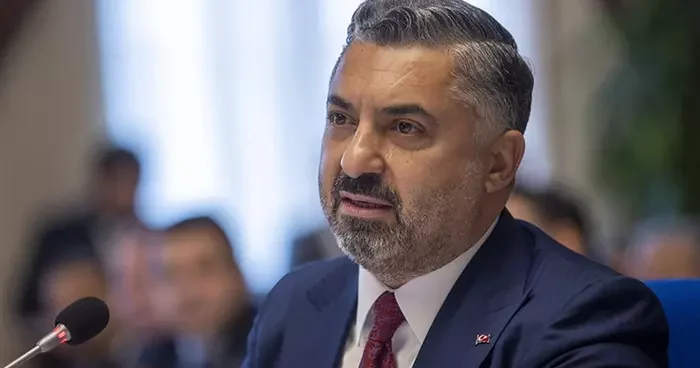 RTÜK Başkanı Şahin den saldırıya uğrayan gazetecilerle ilgili açıklama: İfade özgürlüğüne ve demokrasimize yöneltilmiş bir saldırıdır