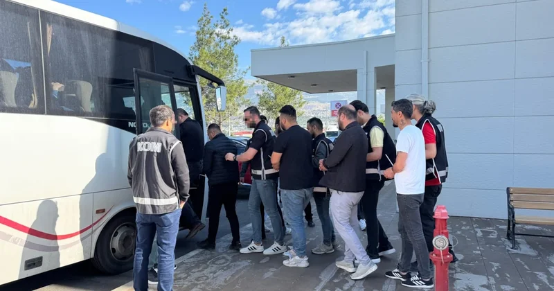 3 ilde tefecilik operasyonu: 13 tutuklama Sözcü Gazetesi