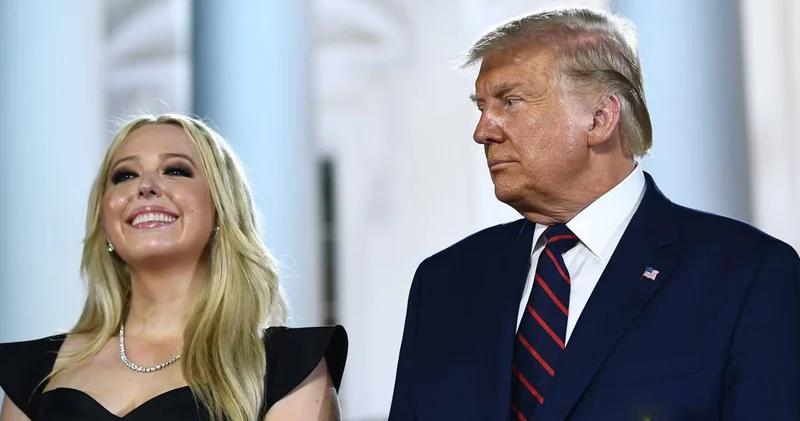 Trump anne oldu: Bebeğinin ilk fotoğrafını paylaştı