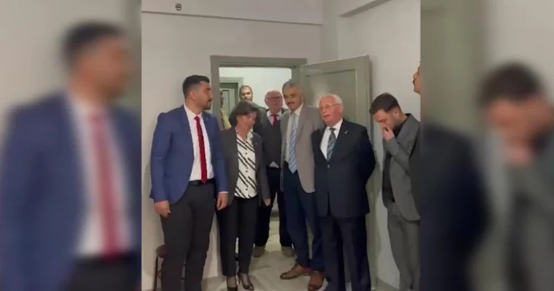 CHP li isim Zafer Partisi nin İlçe Başkanlığı binası açılışına katıldı