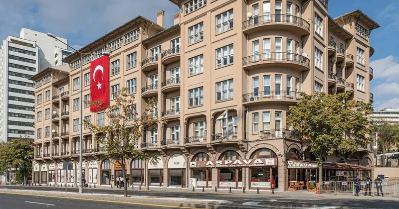 Devlet Tiyatroları sanatçılarından akıl almaz küfür ve hakaretler! Müdür yardımcısına linç kampanyası