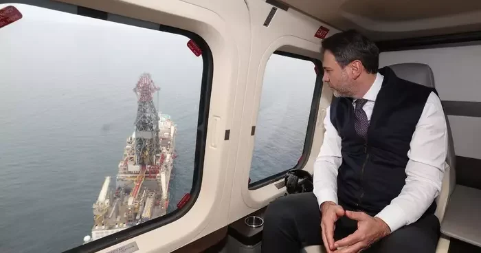 Bakan Bayraktar, Karadeniz de sondaj çalışmalarında sona yaklaşıldığını bildirdi