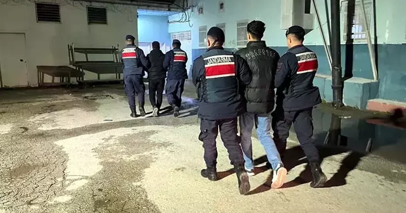 Sahte araç kiralama siteleriyle 160 milyon TL dolandıran çeteye operasyon: 7 tutuklama