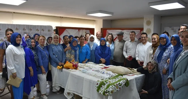 Kumluca da ATASEM kursiyerlerinin eserleri sergilendi Antalya Haberleri
