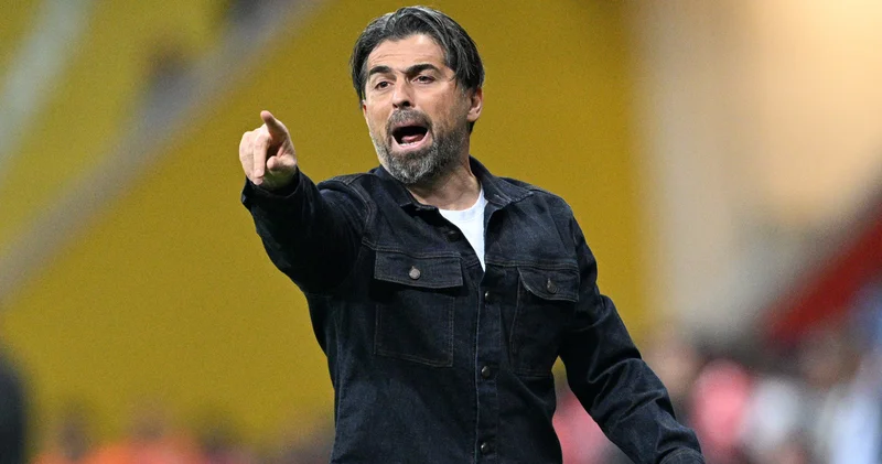 Çaykur Rizespor dan İlhan Palut la devam kararı! Çaykur Rizespor Haberleri