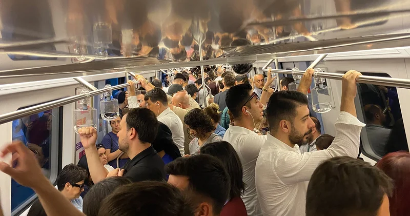 Ankara metrosunda arıza: Yolcular tahliye edildi