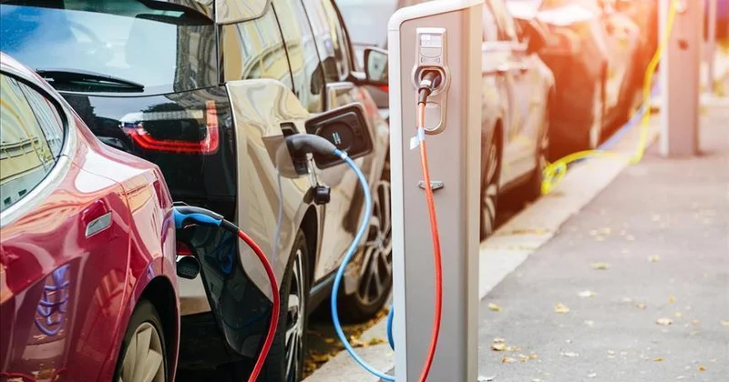 Yılın ilk çeyreğinde hibrit ve elektrikli araçların kiralama pazarındaki payı yüzde 10 u geçti