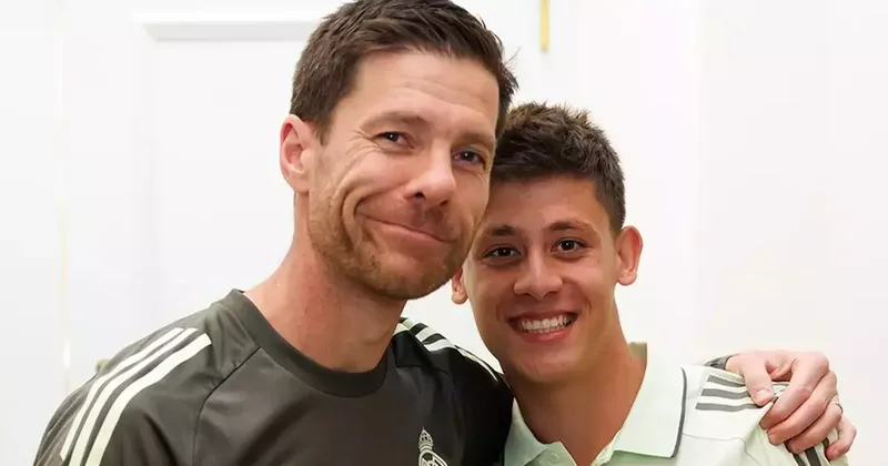 Real Madrid de Xabi Alonso ve Arda Güler buluştu Fanatik Gazetesi Futbol Haberleri Spor