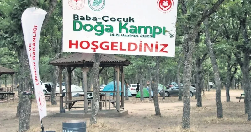 Babalar ve çocukların kamp keyfi
