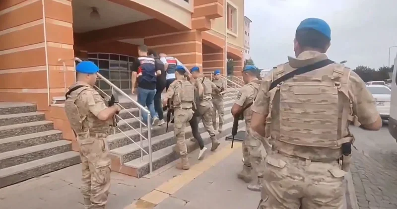 18 ilde DEAŞ operasyonu: 39 şüpheli terör örgütü mensubu yakalandı
