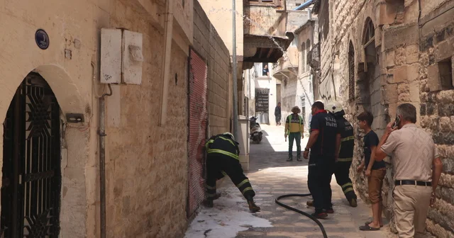 Kilis te kullanılmayan depoda çıkan yangın söndürüldü Kilis Haberleri